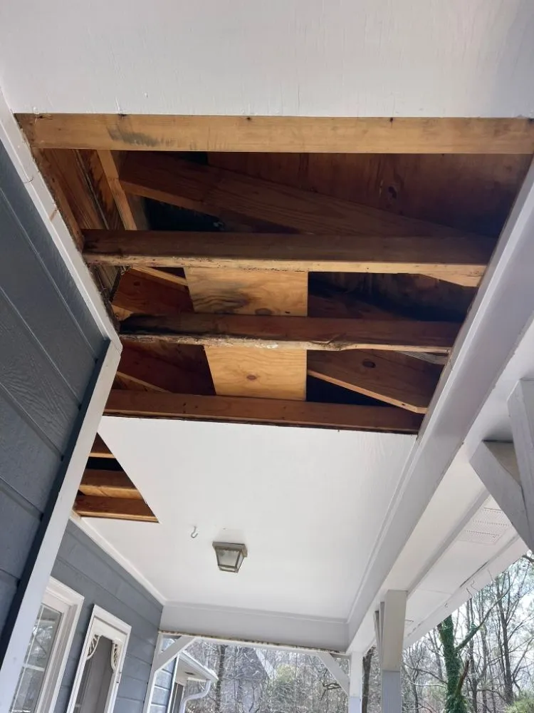 Slide of Reyes Construction