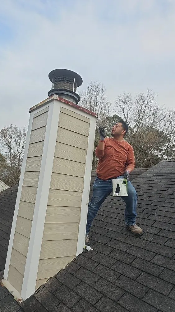 Slide of Reyes Construction