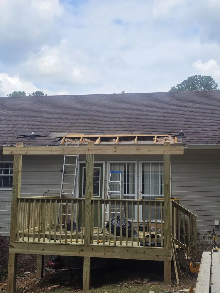 Slide of Reyes Construction