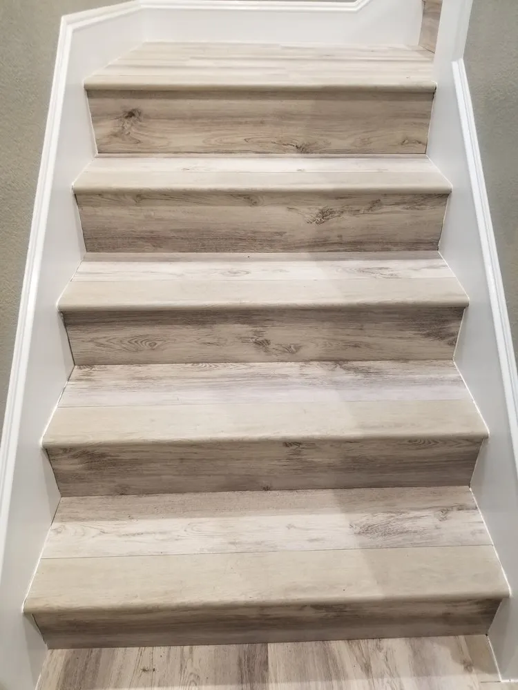 Slide of Reyes Handyman & General Construction