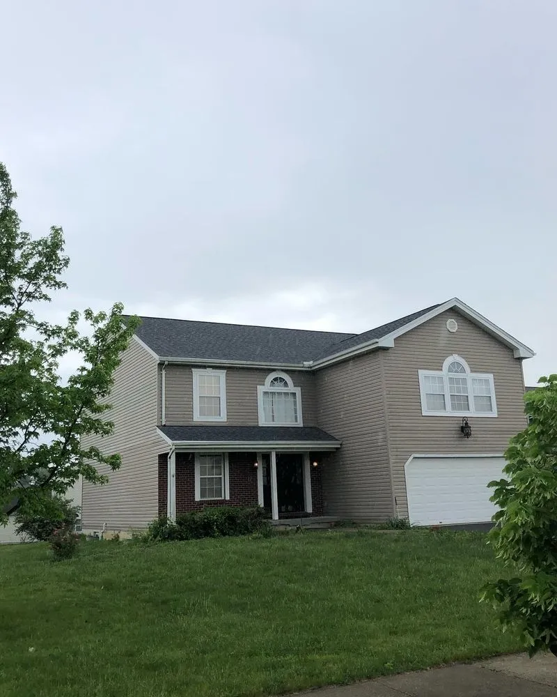 Slide of Reyes Quality Roofing