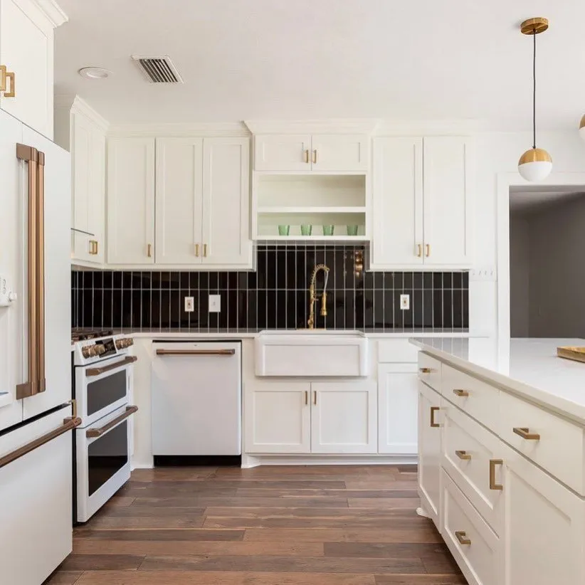 Slide of Reyes Remodeling and Roofing 2326