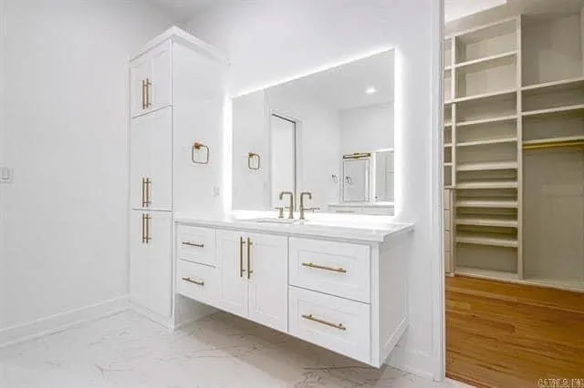 Slide of Reyes Remodeling