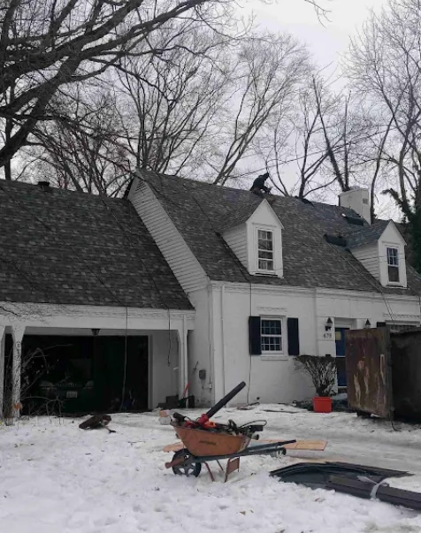 Slide of Reyes Roofing And More