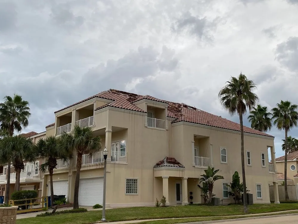 Slide of Reyes Roofing