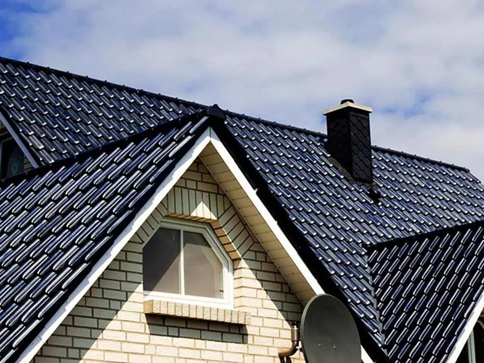 Slide of reyes roofing contractor