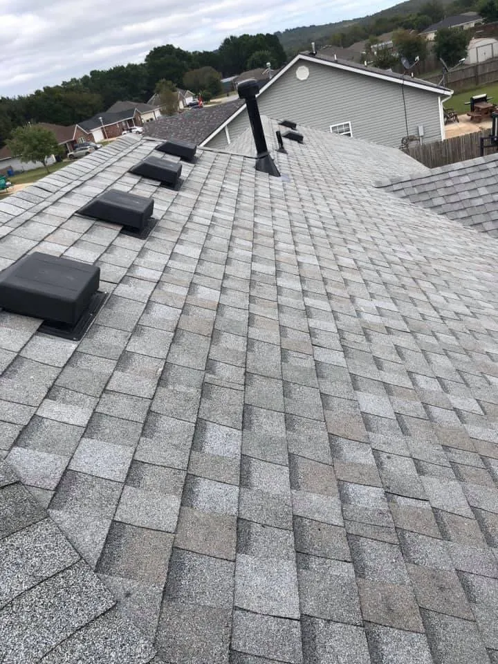 Expert roof leak repair experts serving Okay, OK - Reyes Roofing