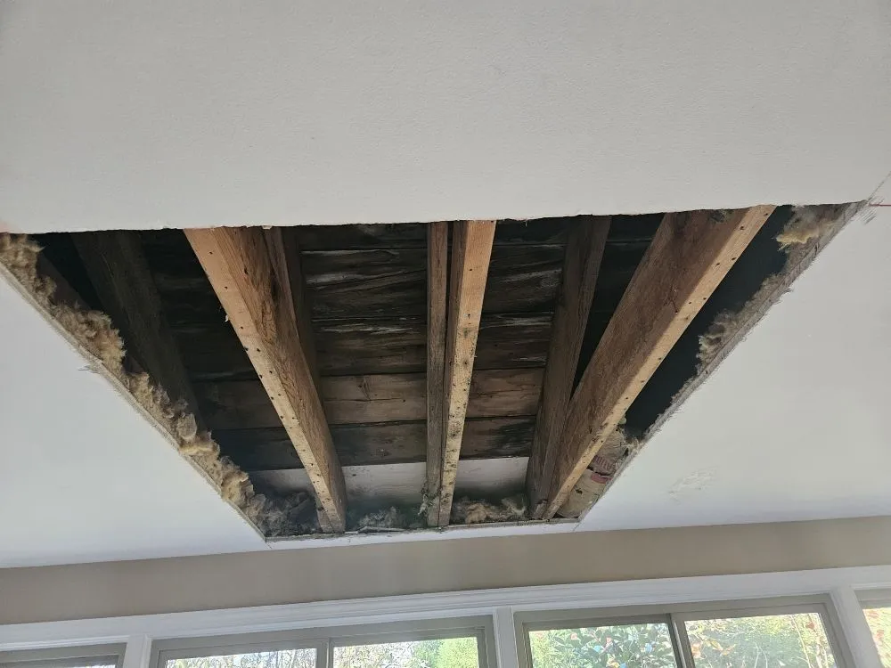 Slide of Reyes Roofing Services