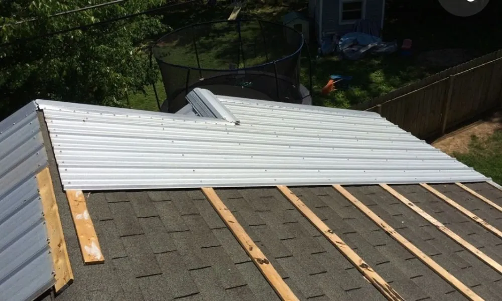 Slide of Reyes Roofing Services