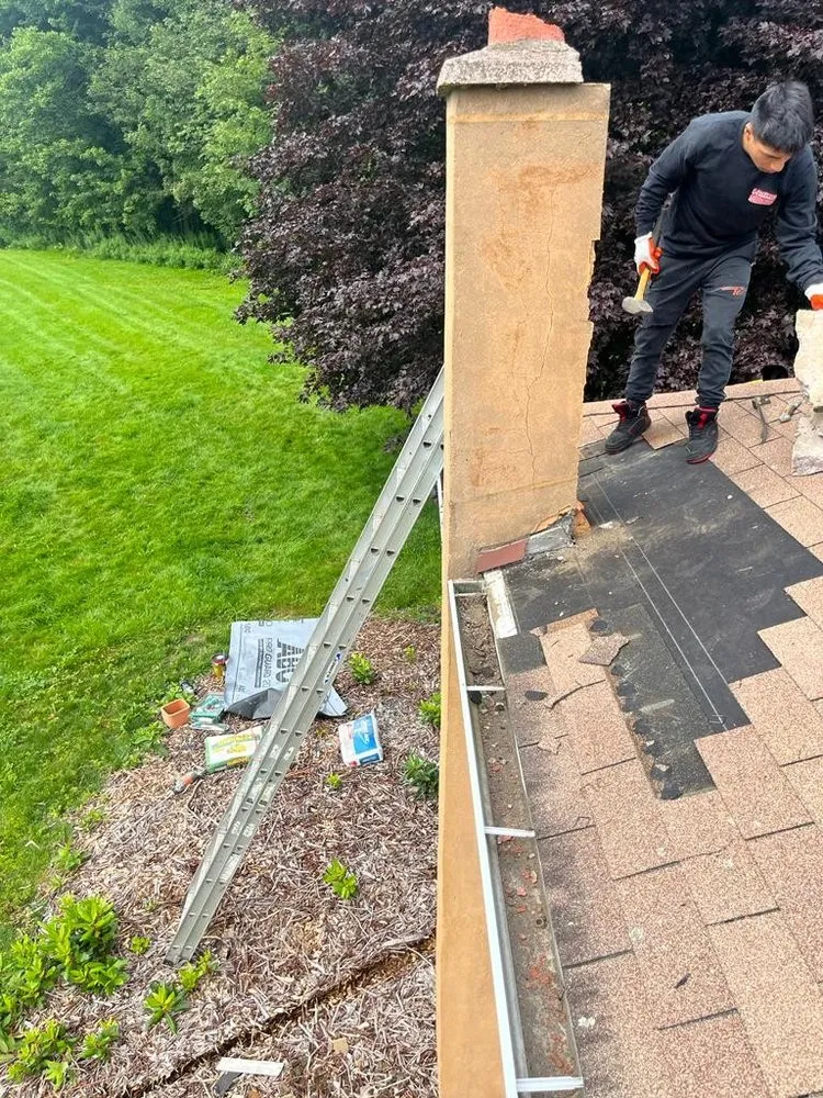 Slide of Reyes Roofing