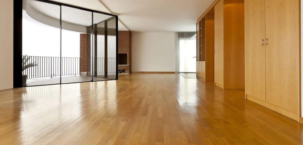 Slide of Reyes Roofing