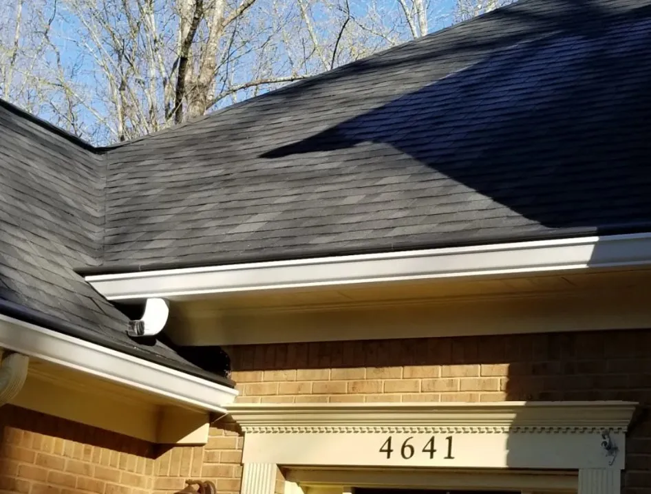 Slide of Reyna’s Renovation & Restoration