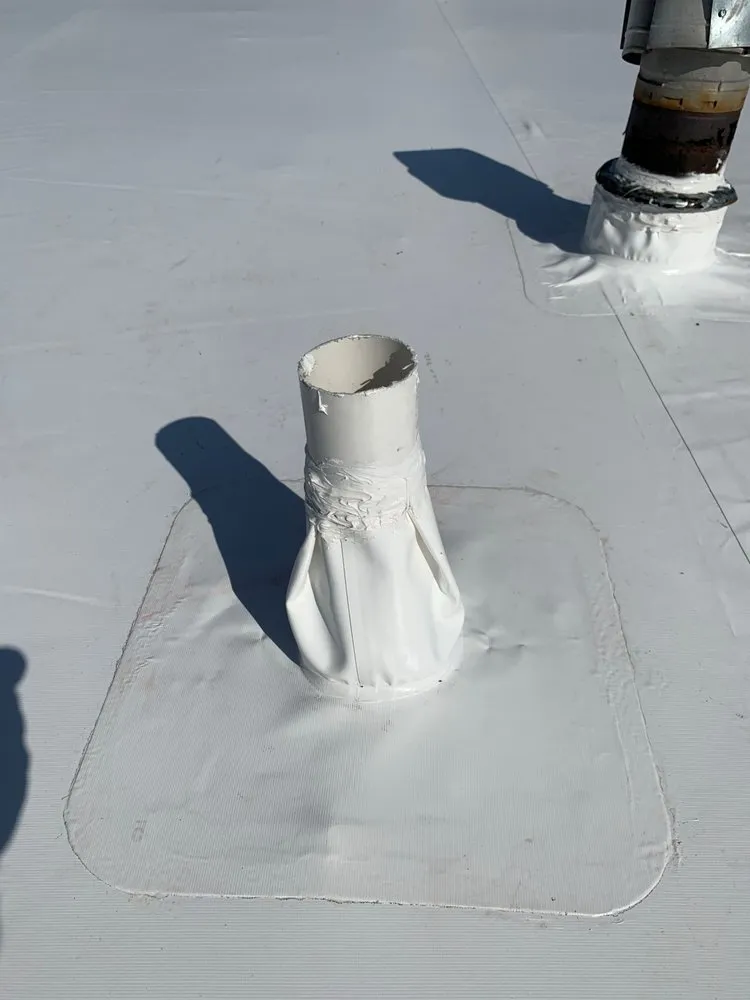 Slide of Reynolds Construction & Commercial Roofing