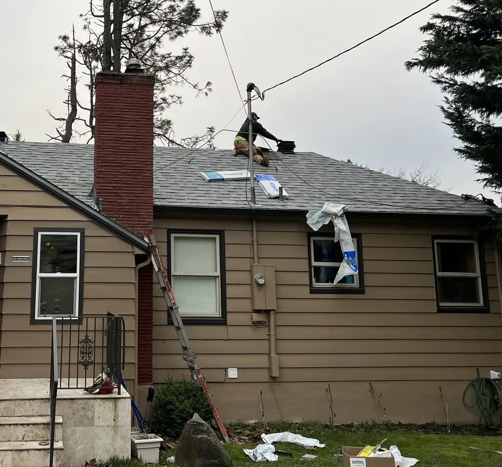 Slide of Reynolds Roofing and Construction