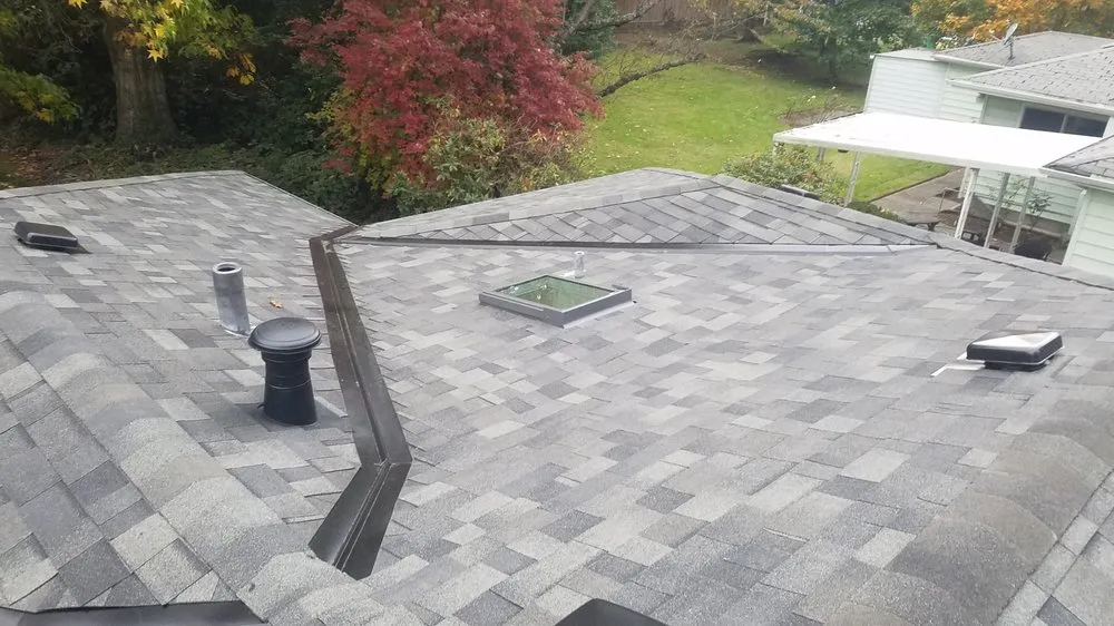 Slide of Reynolds Roofing and Construction