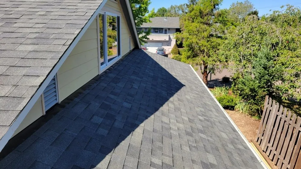 Slide of Reynolds Roofing and Construction