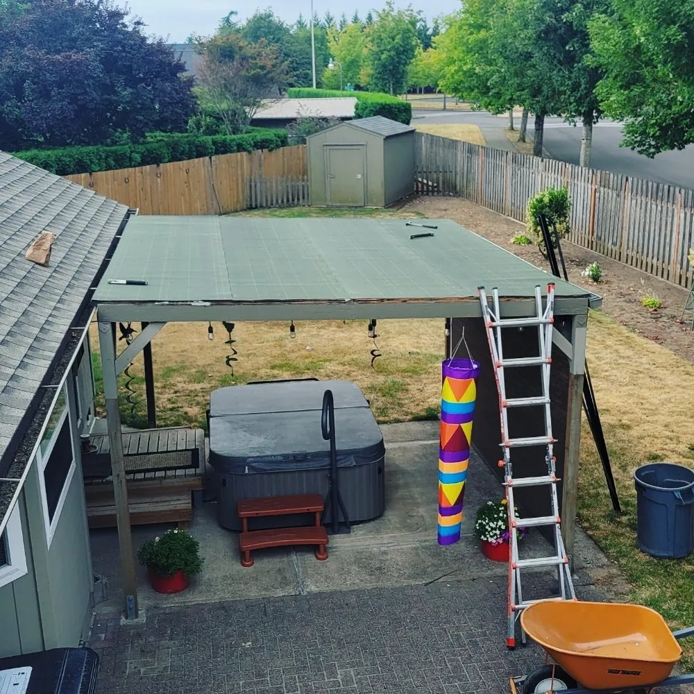 Slide of Reynolds Roofing and Construction