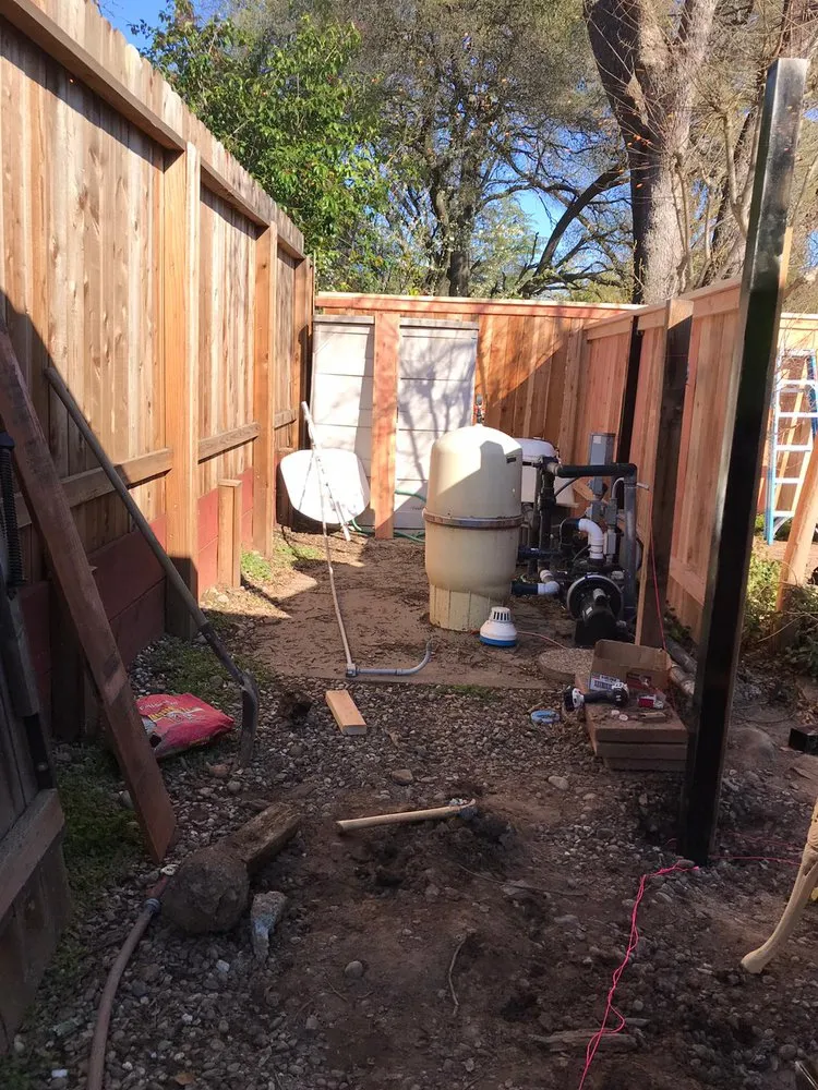 Slide of Reynoso Roofing and Fencing 