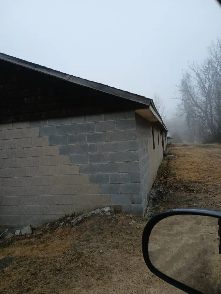 Slide of R.G. Construction