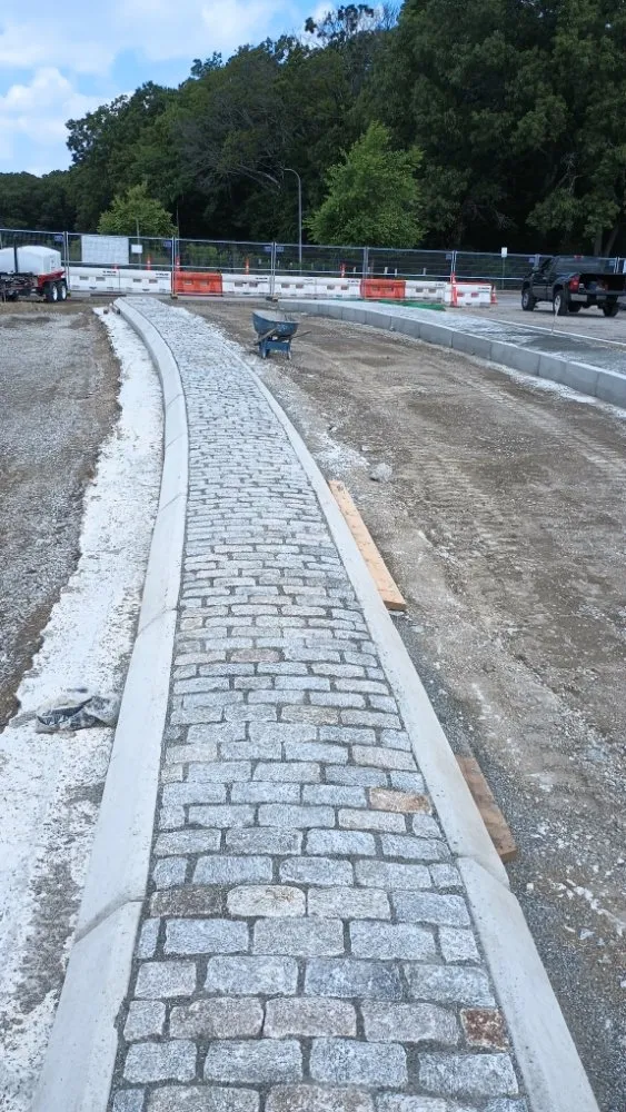 Slide of R.G. Construction