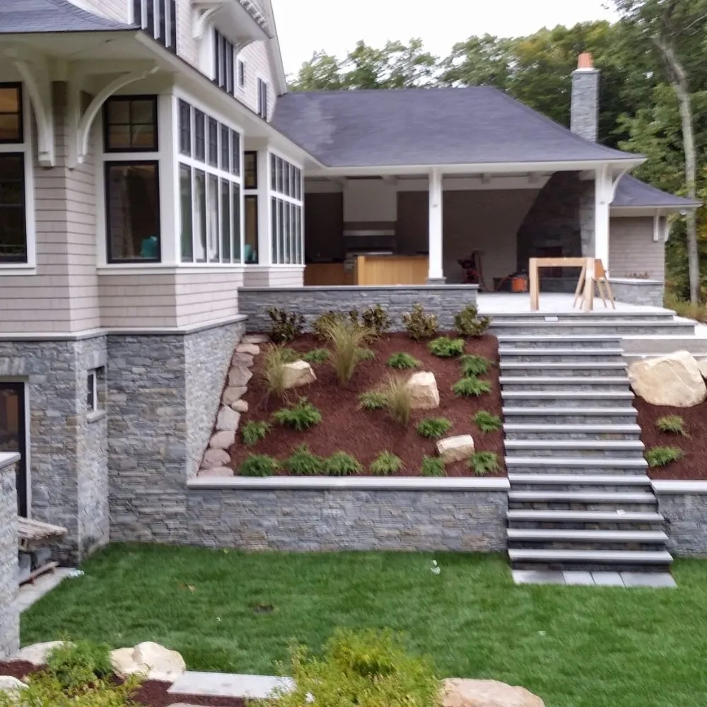 Slide of R.G. Construction