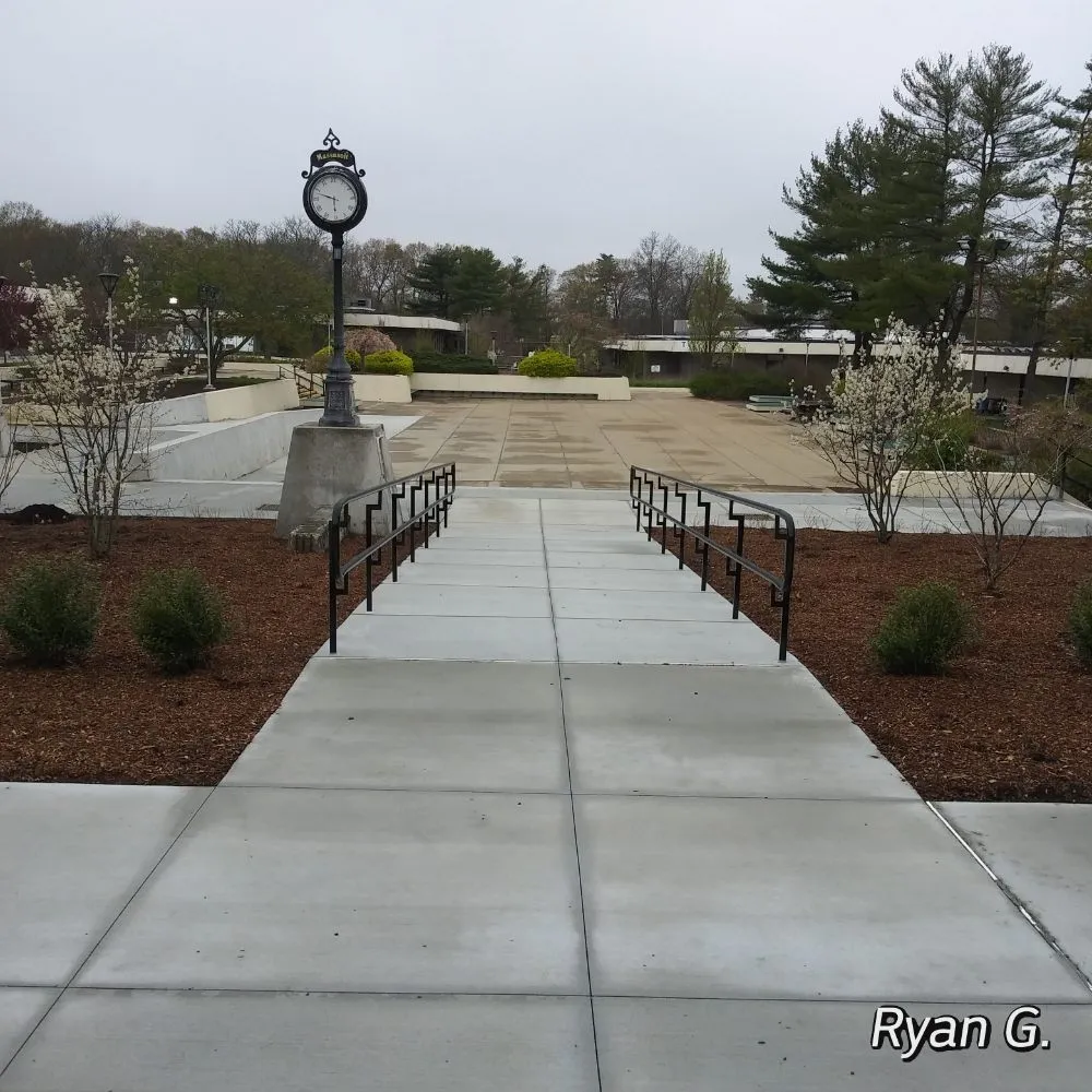 Slide of R.G. Construction