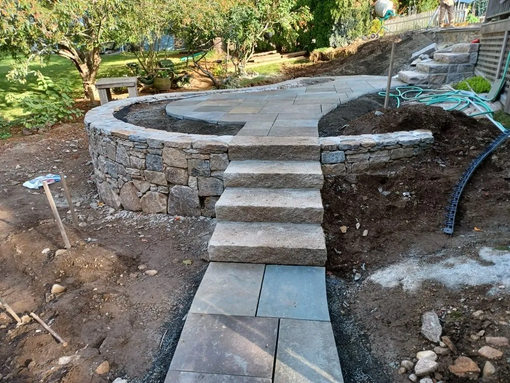 Slide of R.G. Construction