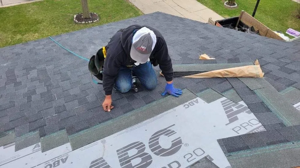 Slide of Rg Roofing Construction