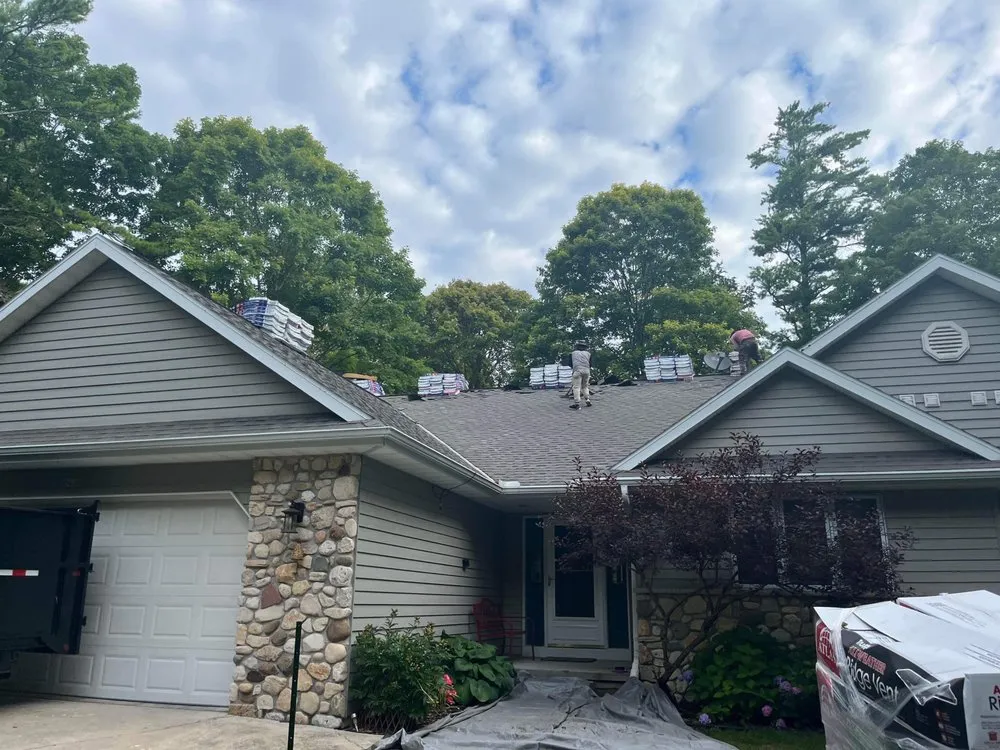 Slide of Rg Roofing Construction