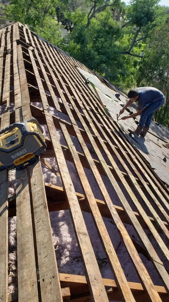 Slide of RGV Perez Roofing