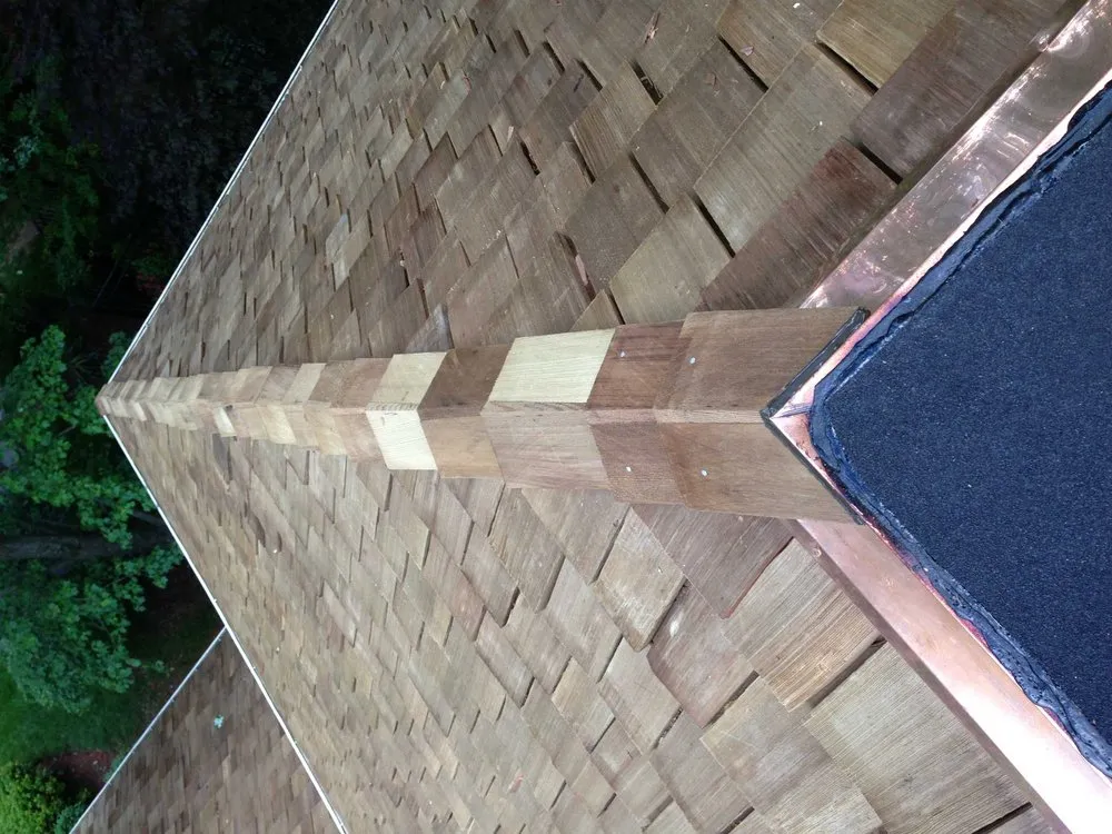 Slide of R&H Pro Contractors