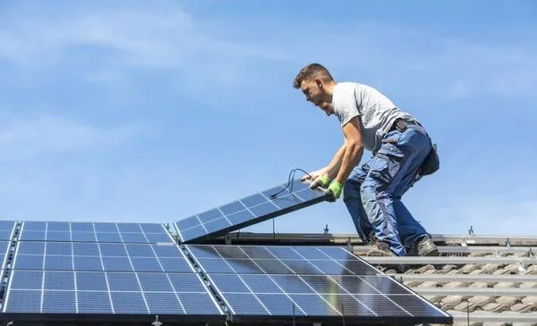 RH Roofing and Solar