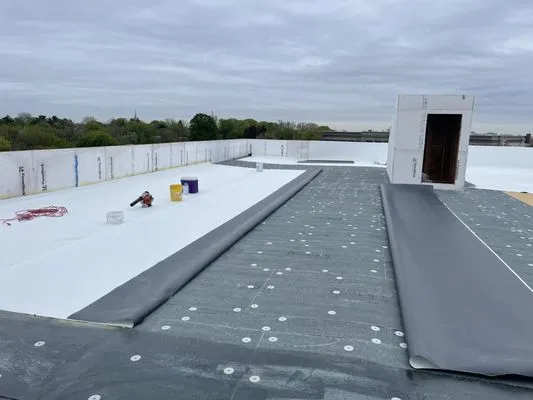 RHI Construction Logo