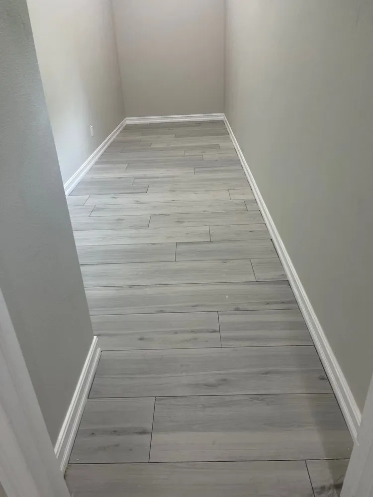 Slide of Rhino General Contracting