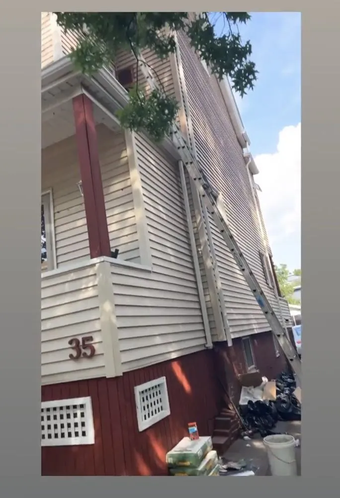 Slide of Rhino Masonry And Constriction