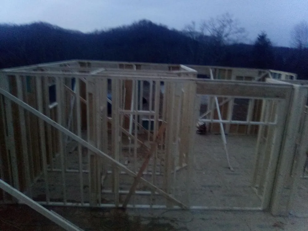 Slide of RHW & More Roofing