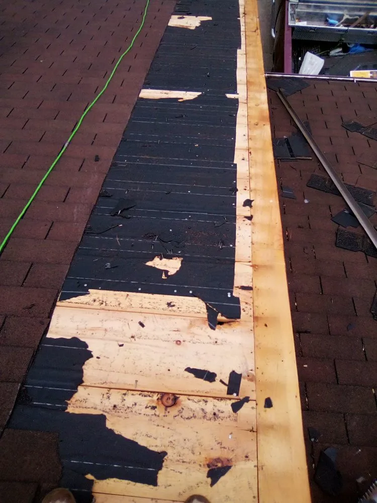 Slide of RHW & More Roofing