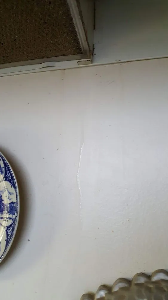 Slide of Ribas Roofing and Services