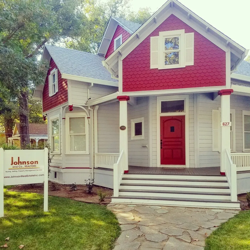 Slide of Ric Olstad Roofing