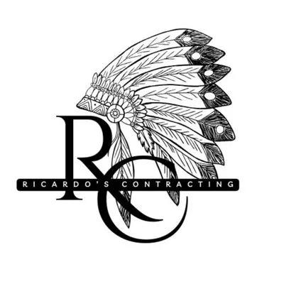 Ricardo’s Contracting Logo