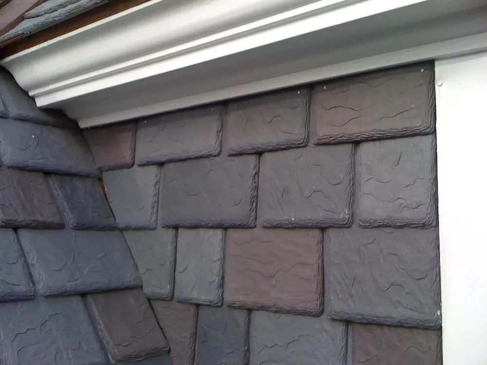 Reliable storm damage roof repair with free inspection across Huntingdon Valley, PA - Rich Bennett Contracting
