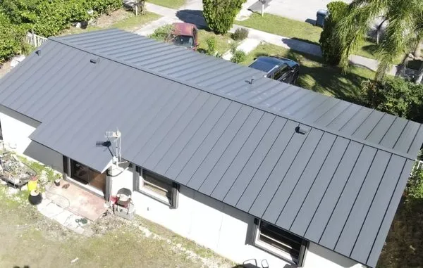 Rich Cor Roofing Logo