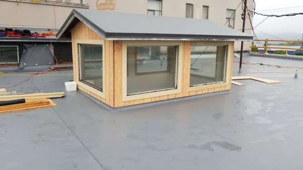 Rich Rayburn Roofing Logo