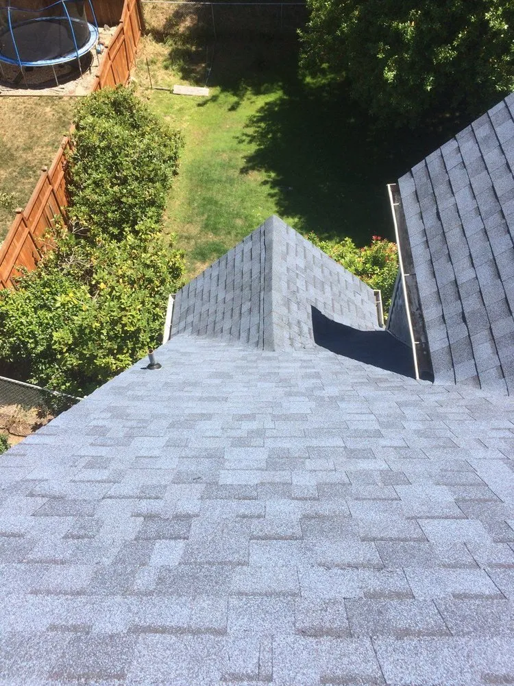 Slide of Rich Rayburn Roofing