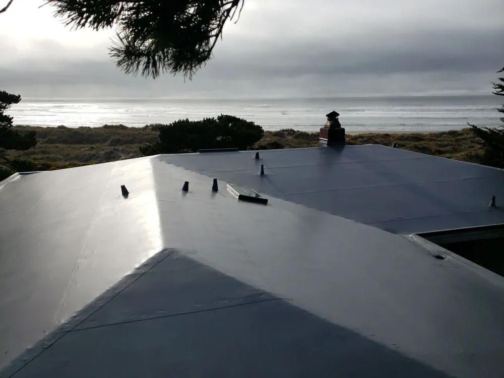 Slide of Rich Rayburn Roofing