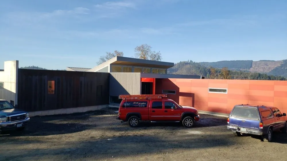 Slide of Rich Rayburn Roofing