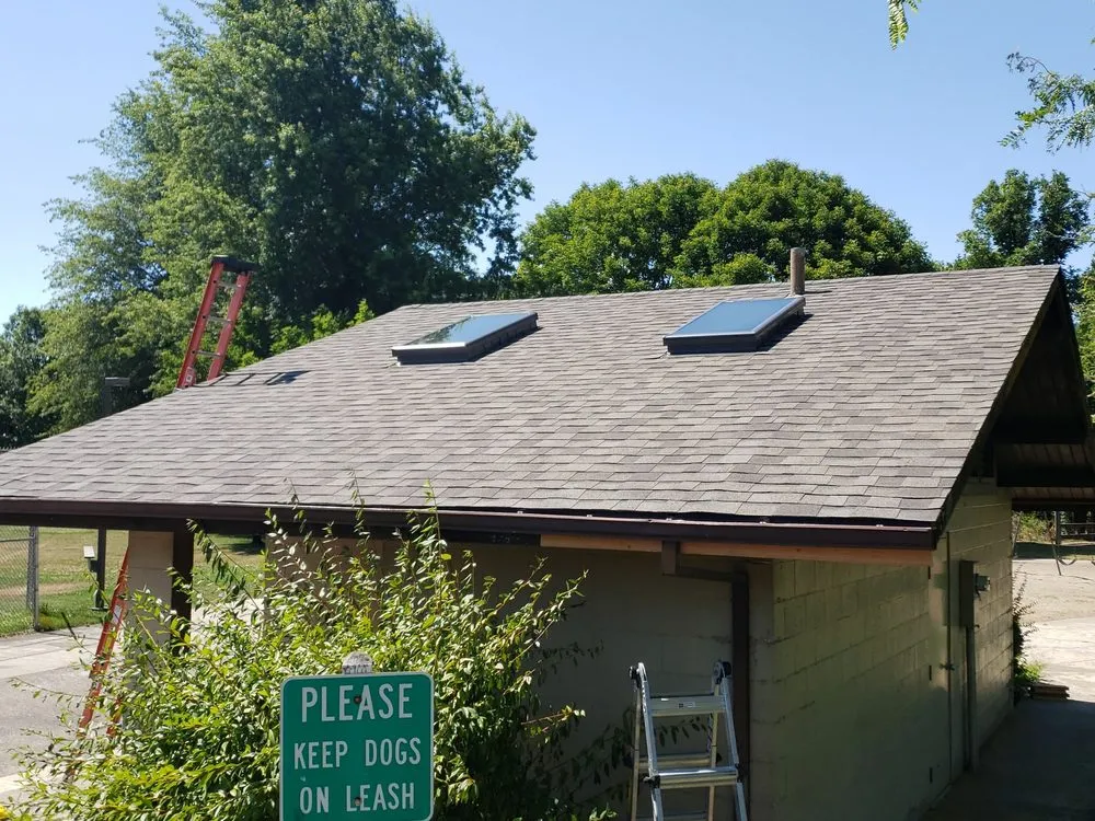 Slide of Rich Rayburn Roofing