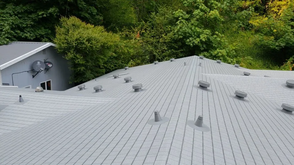 Slide of Rich Rayburn Roofing