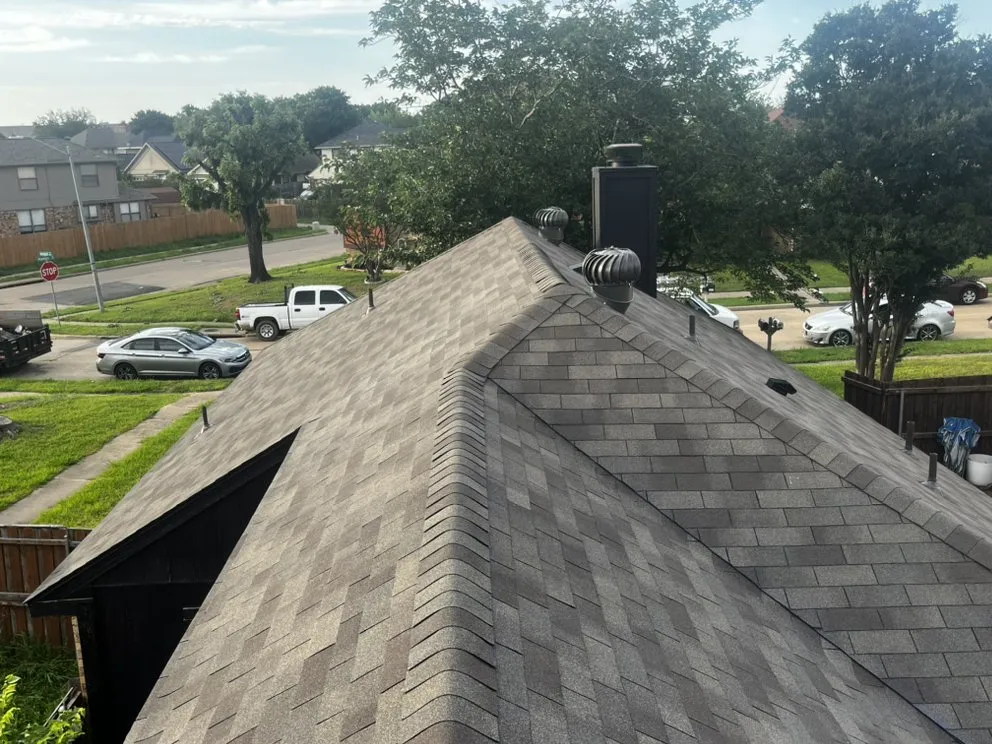 Slide of Rich The Roofer