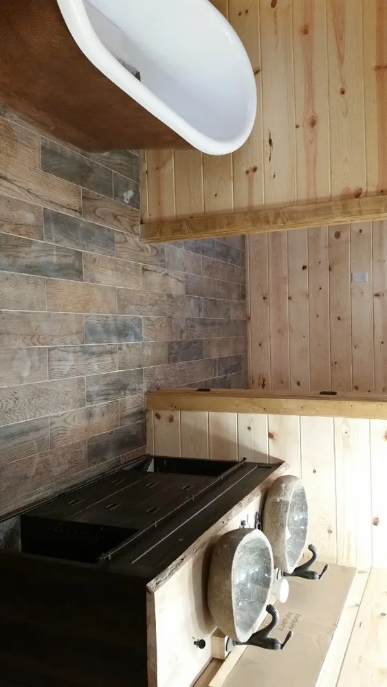 Slide of Richard Adams Construction & Remodel